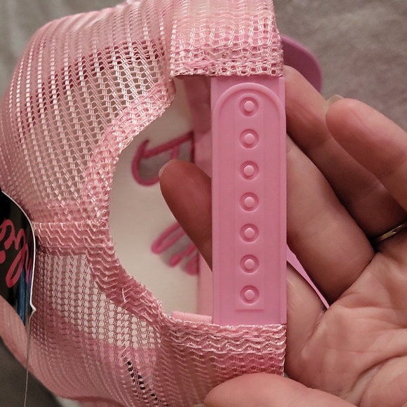 Barbie Hat 🩷 - Picture 5 of 8